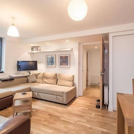 Apartmán Modern Flat In The Middle Of Old Town EDI Exteriér fotografie