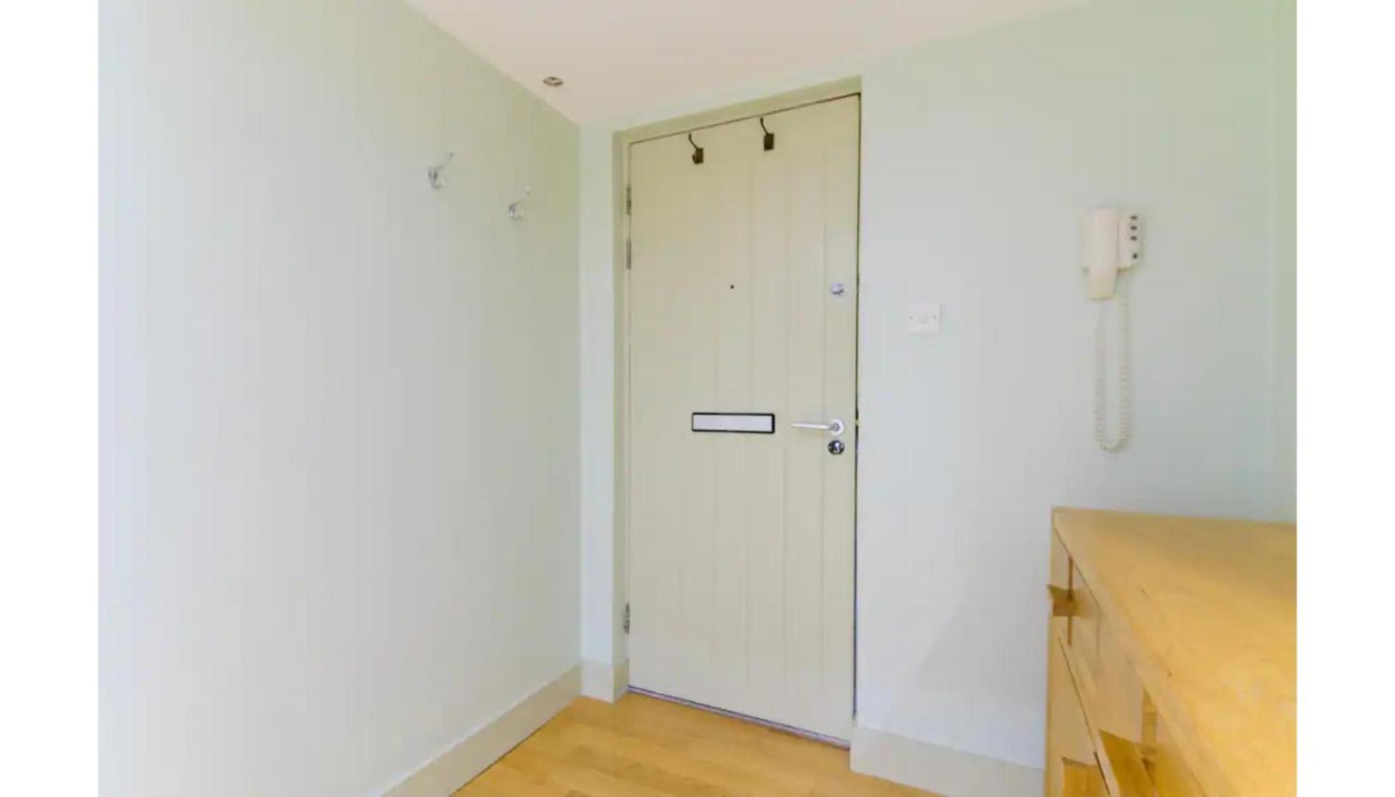 Apartmán Modern Flat In The Middle Of Old Town EDI Exteriér fotografie
